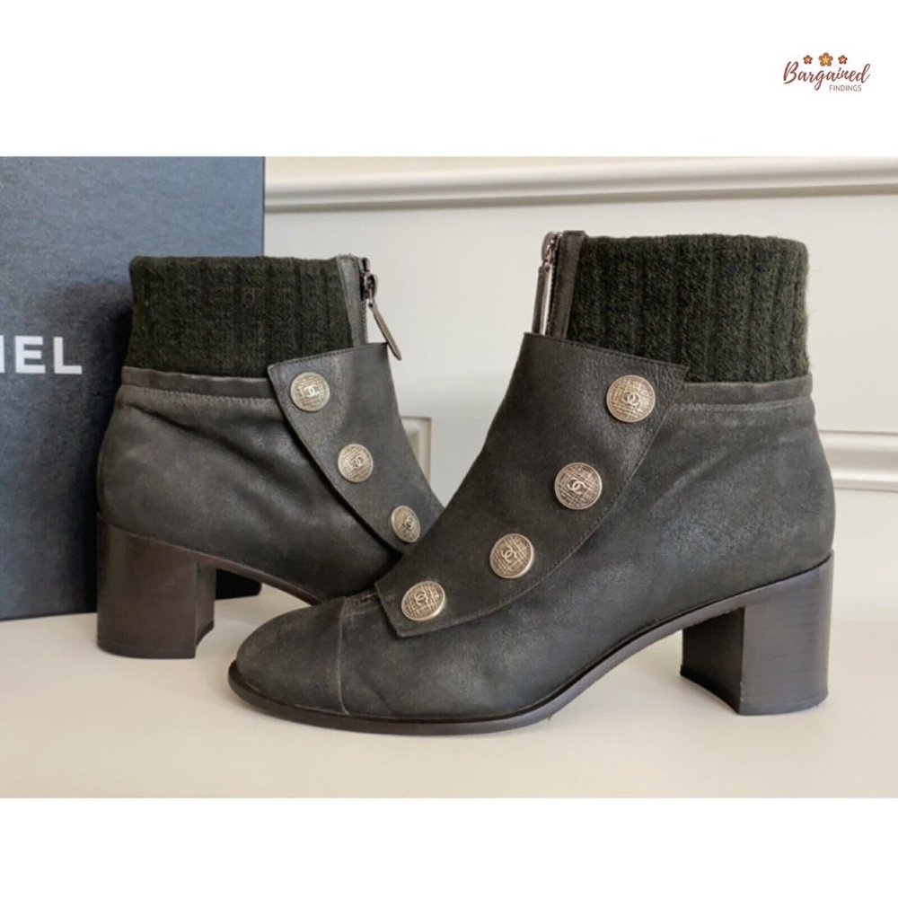Authentic CHANEL Charcoal Distressed Leather Tweed CC Buttons Ankle Boots 10.5 - Picture 11 of 15